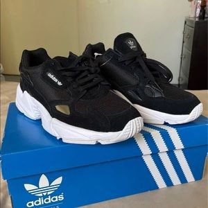 Adidas Womens Falcon shoes